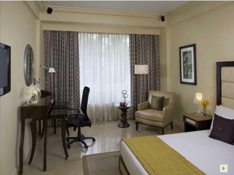 Blue Diamond Pune Ihcl Seleqtions Екстериор снимка
